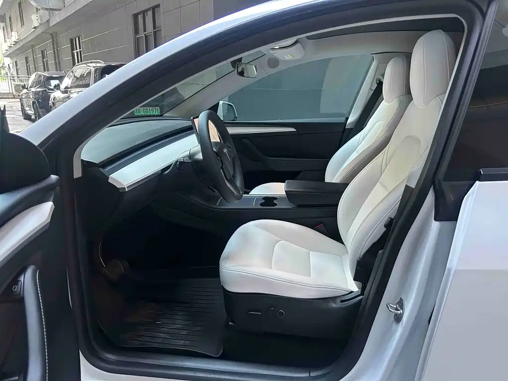 Tesla Model Y 2021 3D7