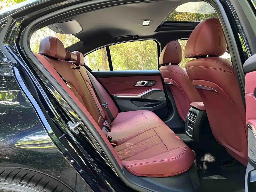 BMW 3 Series — миниатюра 13