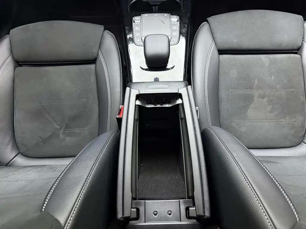Mercedes-Benz A-Class — миниатюра 13