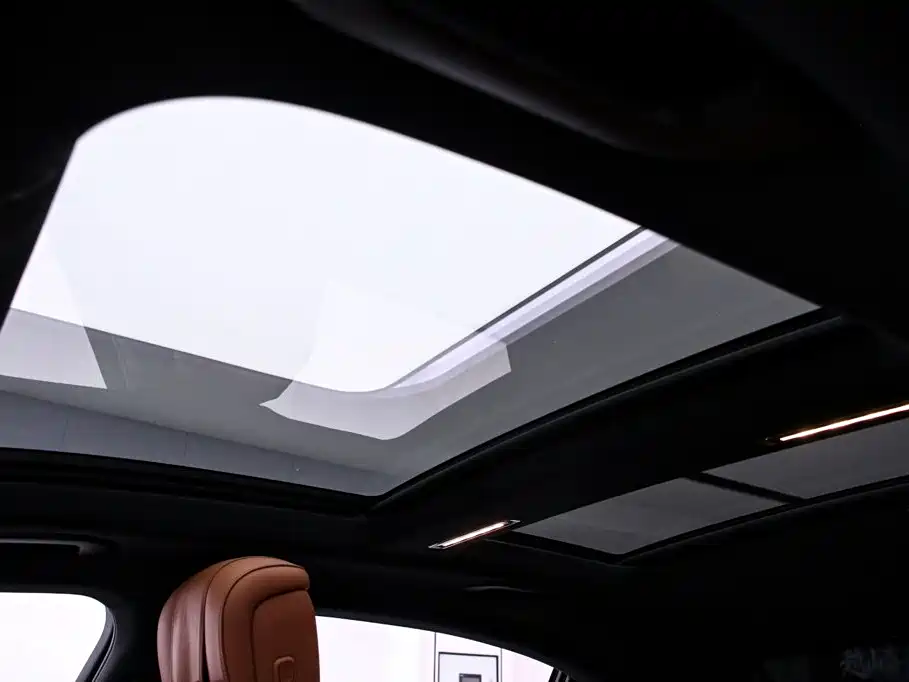 Mercedes-Benz S-Class — миниатюра 11