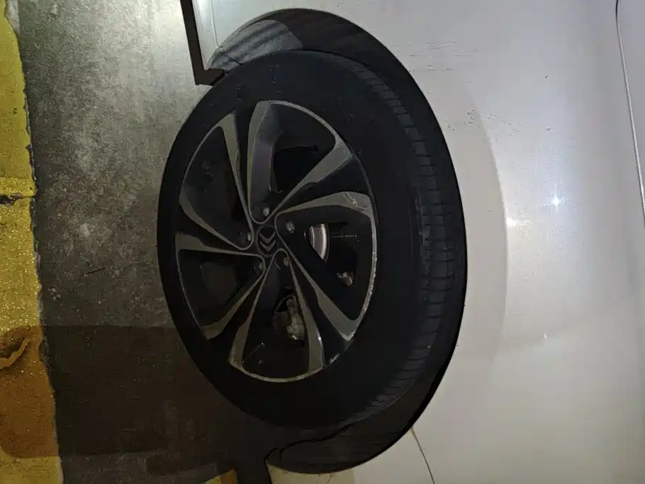 Citroen C6 — миниатюра 6
