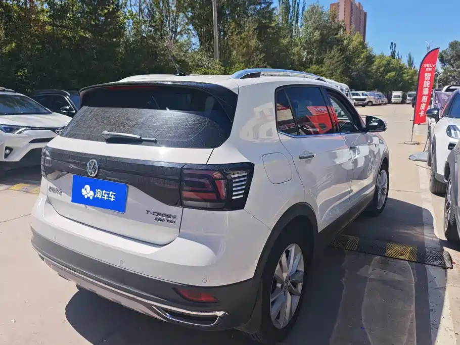 Volkswagen T-Cross — миниатюра 3