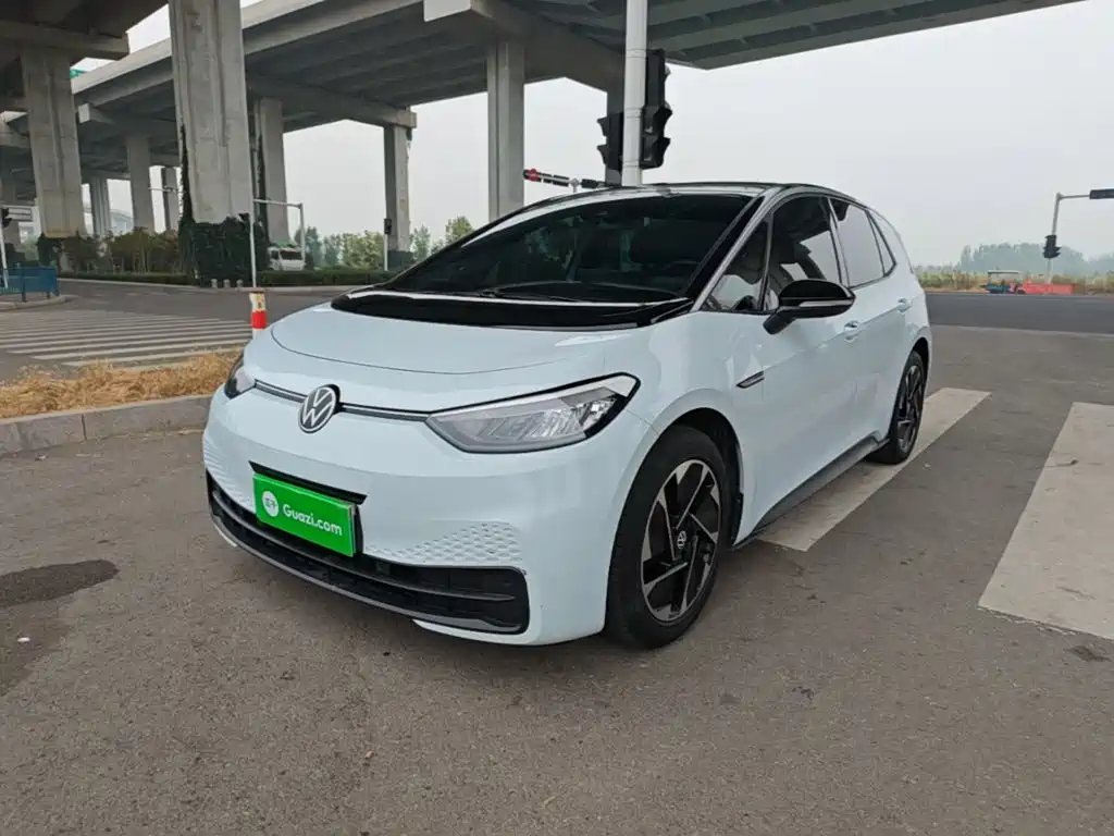 Volkswagen ID.3 — миниатюра 2