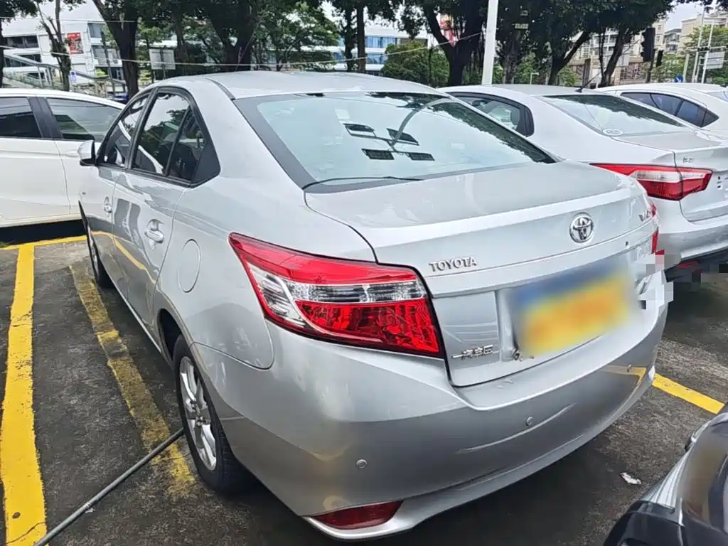 Toyota Vios — миниатюра 5