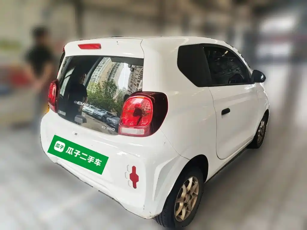 Roewe Clever — миниатюра 4