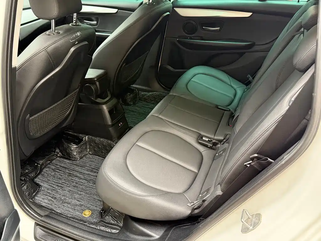 BMW 2 Series Gran Tourer — миниатюра 7