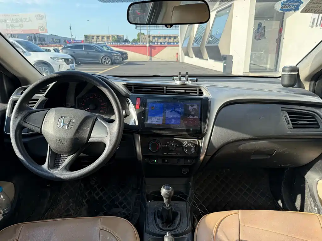 Honda City — миниатюра 7