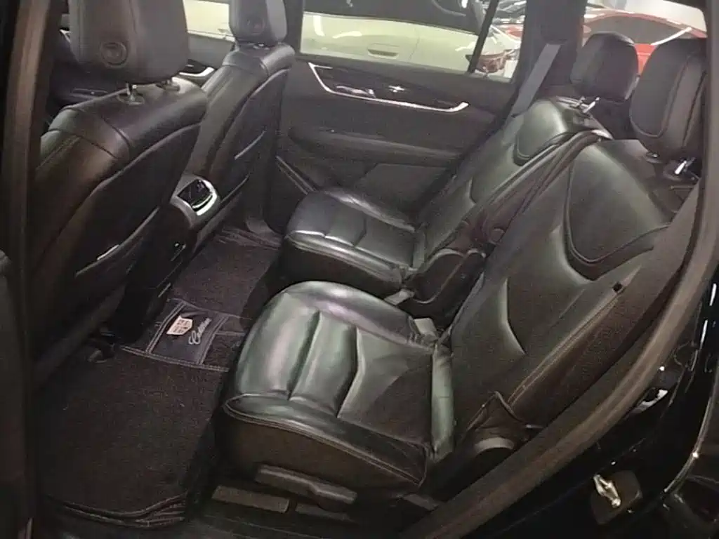 Cadillac XT6 — миниатюра 17