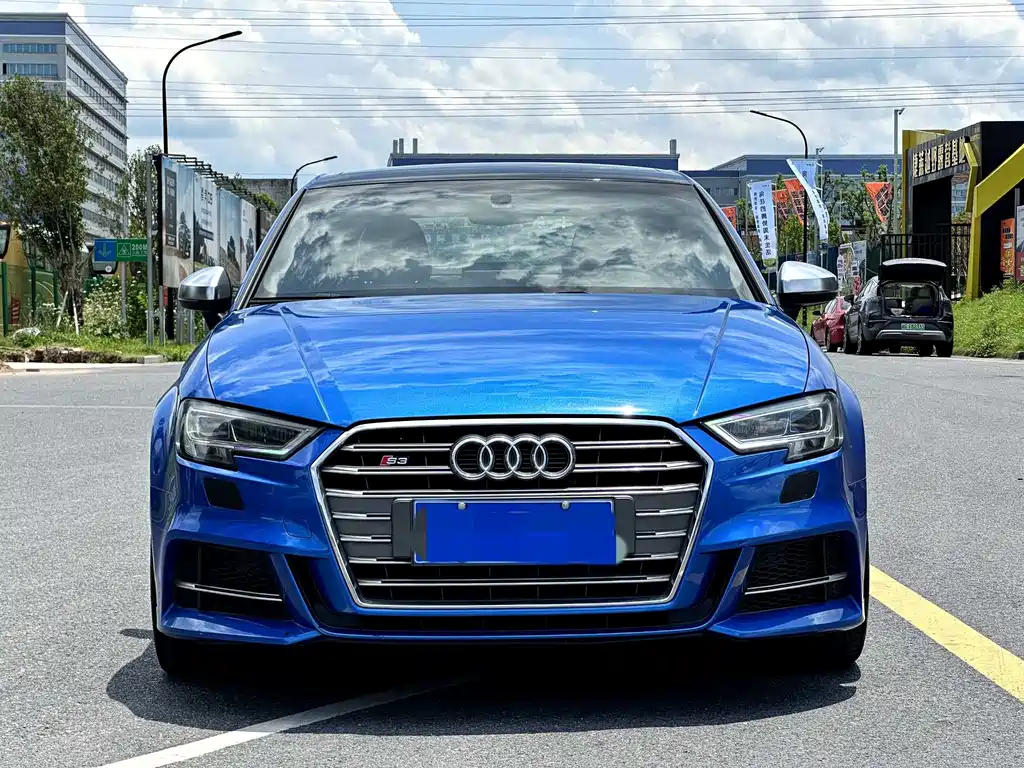 Audi S3 — миниатюра 2