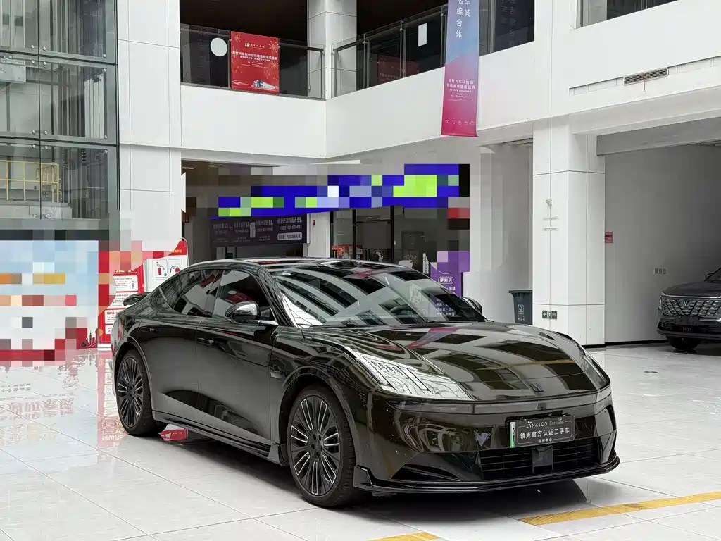 Lynk & Co 10 — миниатюра 3
