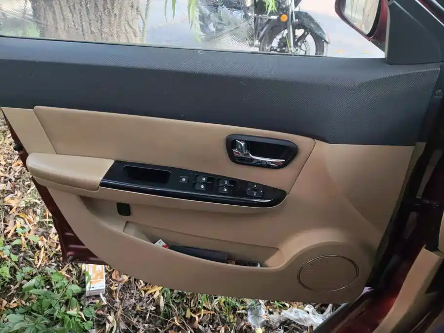 Wuling Hongguang — миниатюра 7