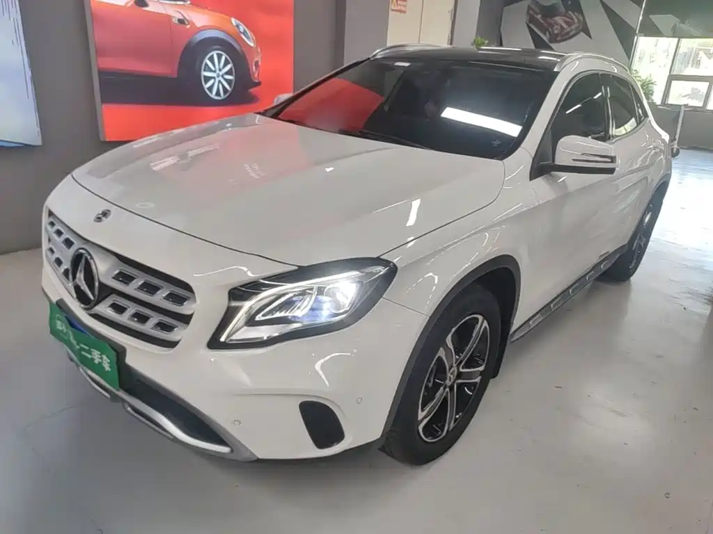 Mercedes-Benz GLA — миниатюра 2