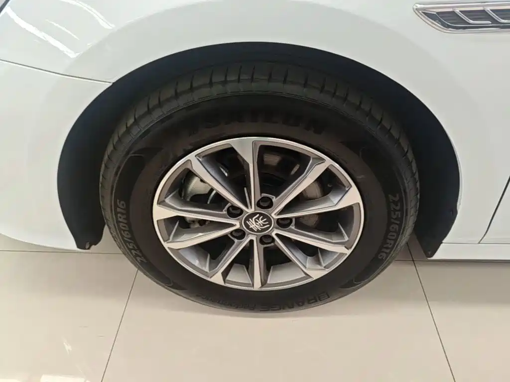 BYD Qin PLUS — миниатюра 23