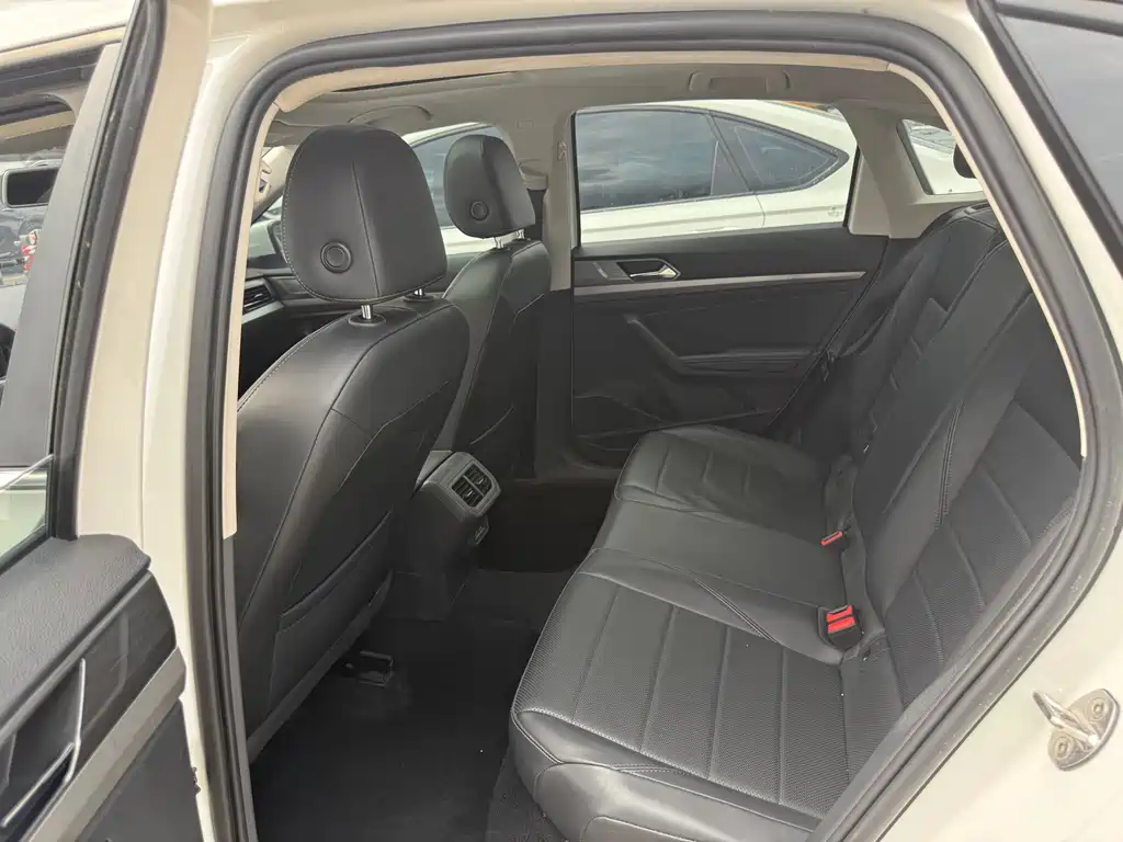 Volkswagen Lavida 2019 1.5L AT VI