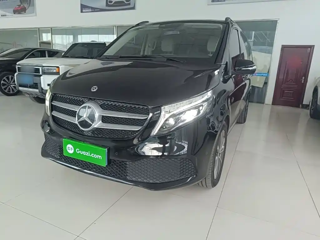 Mercedes-Benz V-Class — миниатюра 2