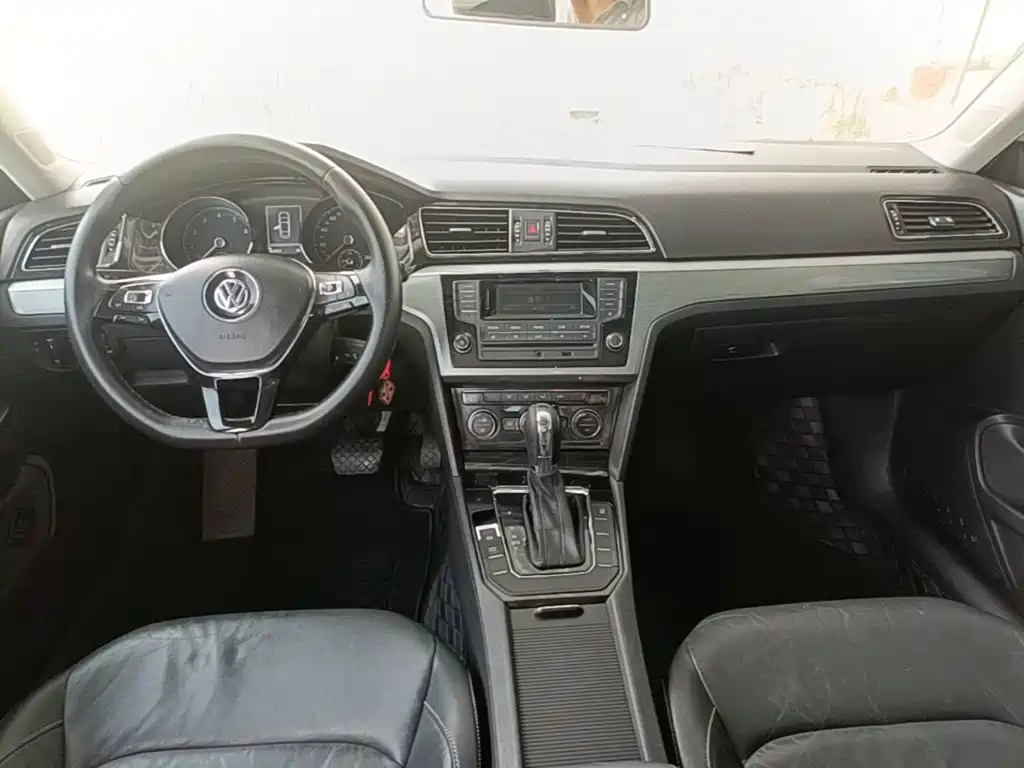 Volkswagen Lamando 2015 280TSI DSG Comfort
