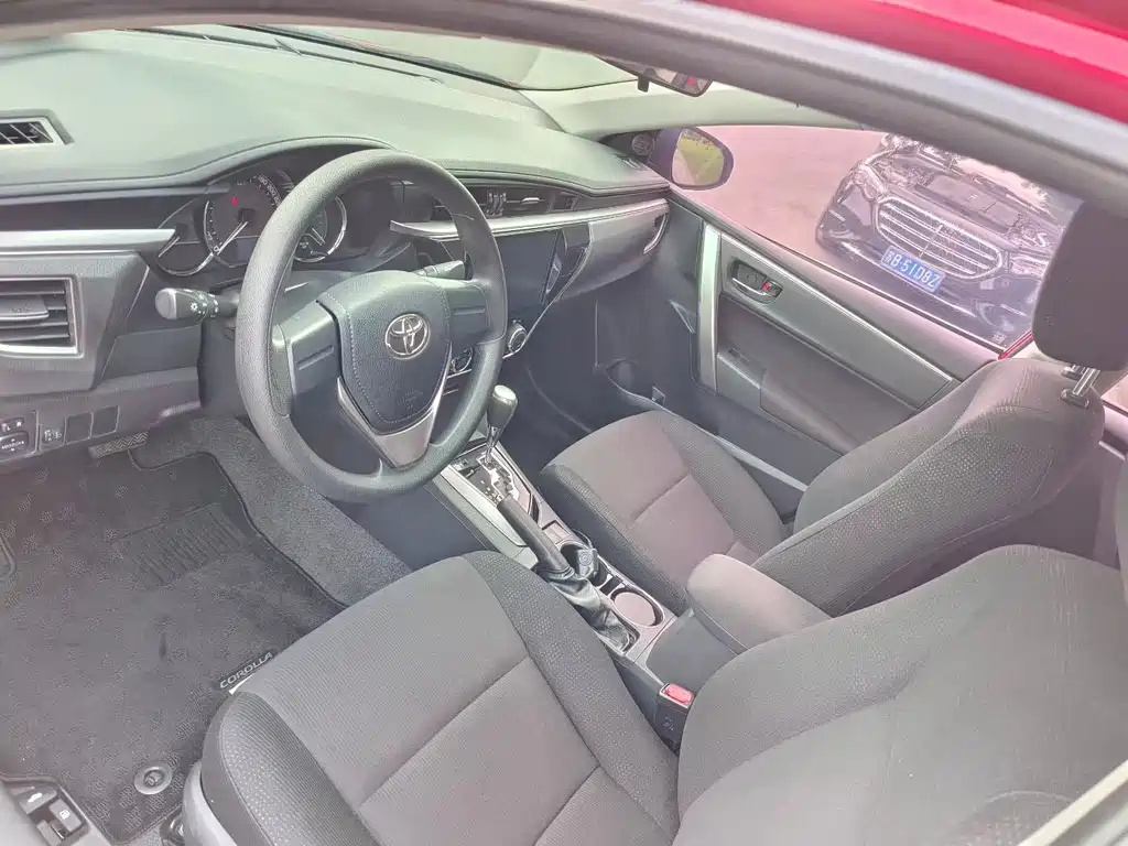 Toyota Corolla — миниатюра 5