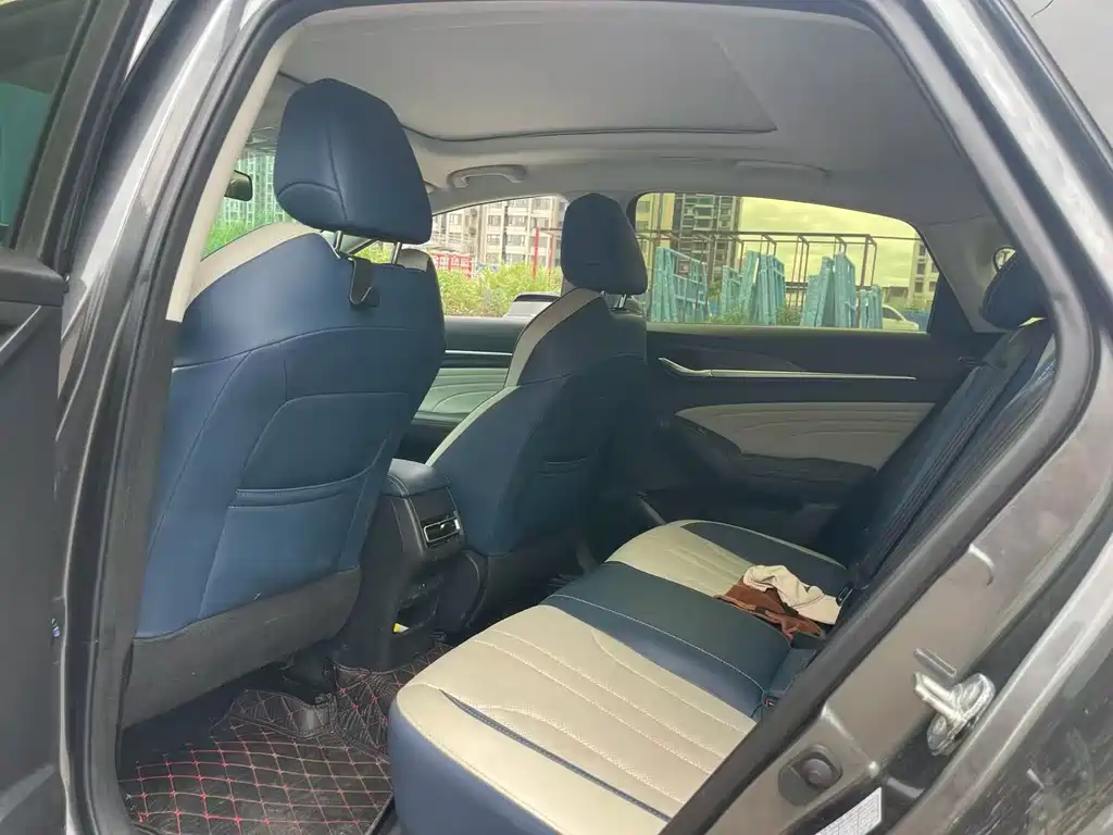Changan Eado — миниатюра 7