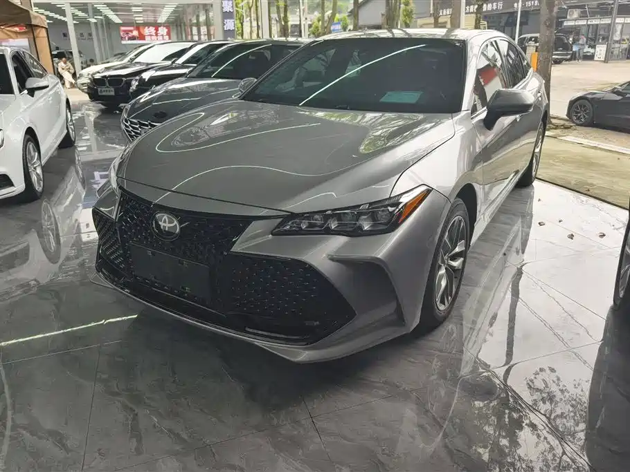 Toyota Avalon 2022
