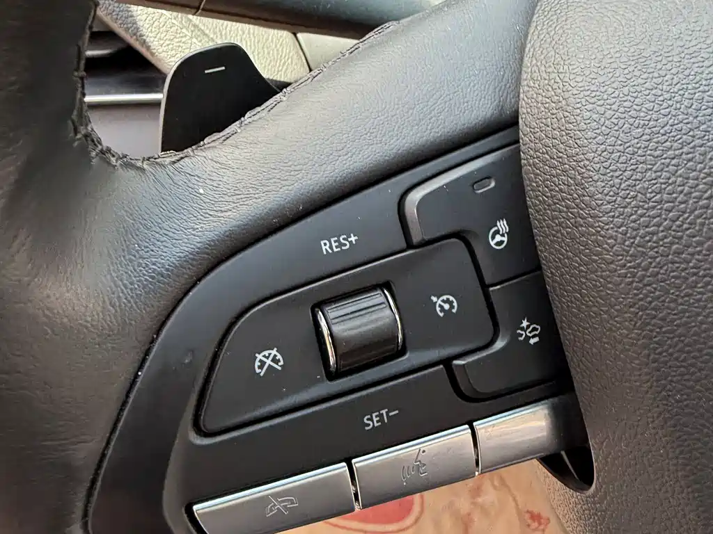 Cadillac CT5 — миниатюра 12