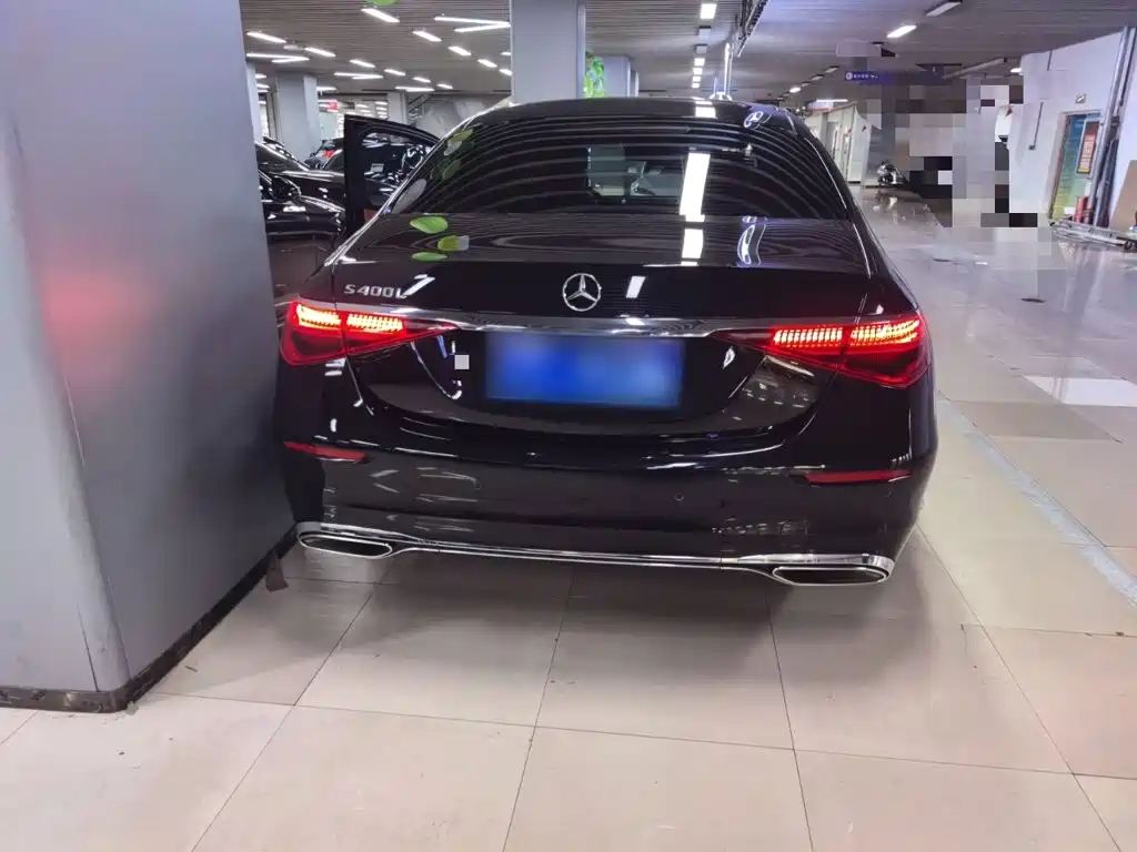 Mercedes-Benz S-Class — миниатюра 12