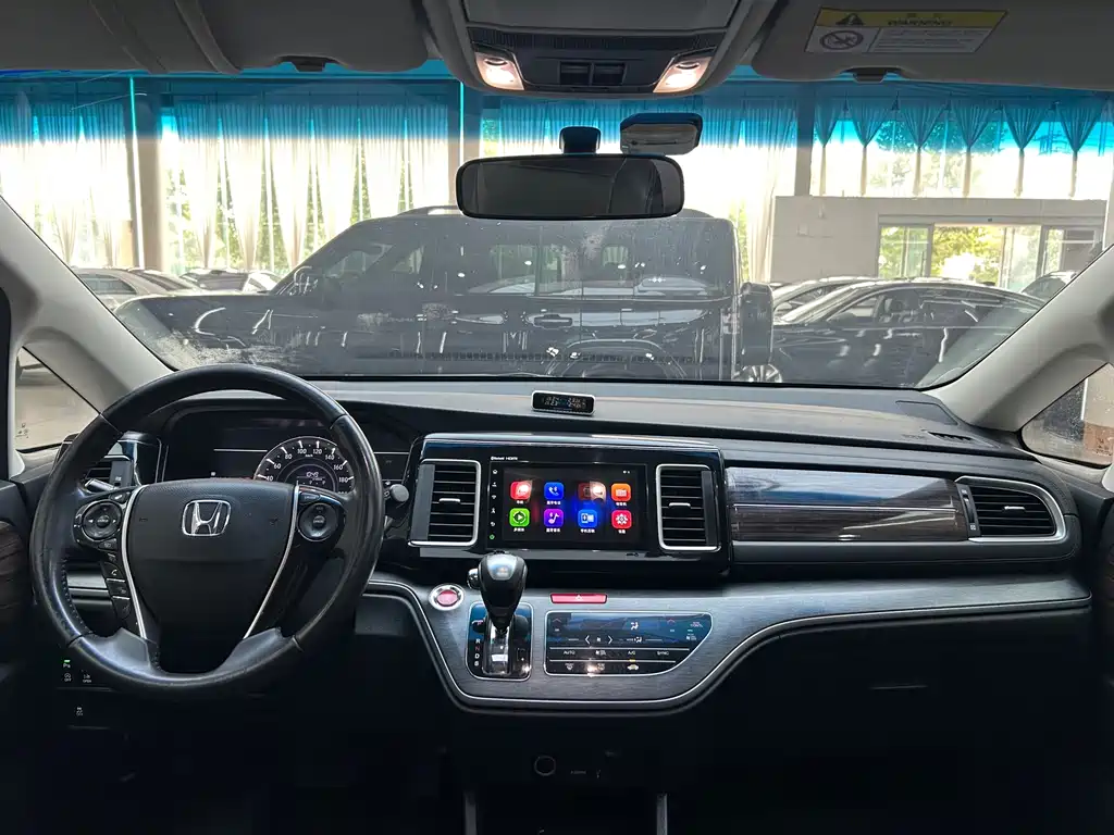 Honda Elysion — миниатюра 16