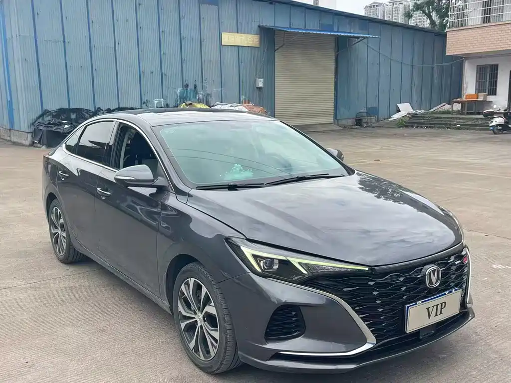 Changan Eado — миниатюра 2