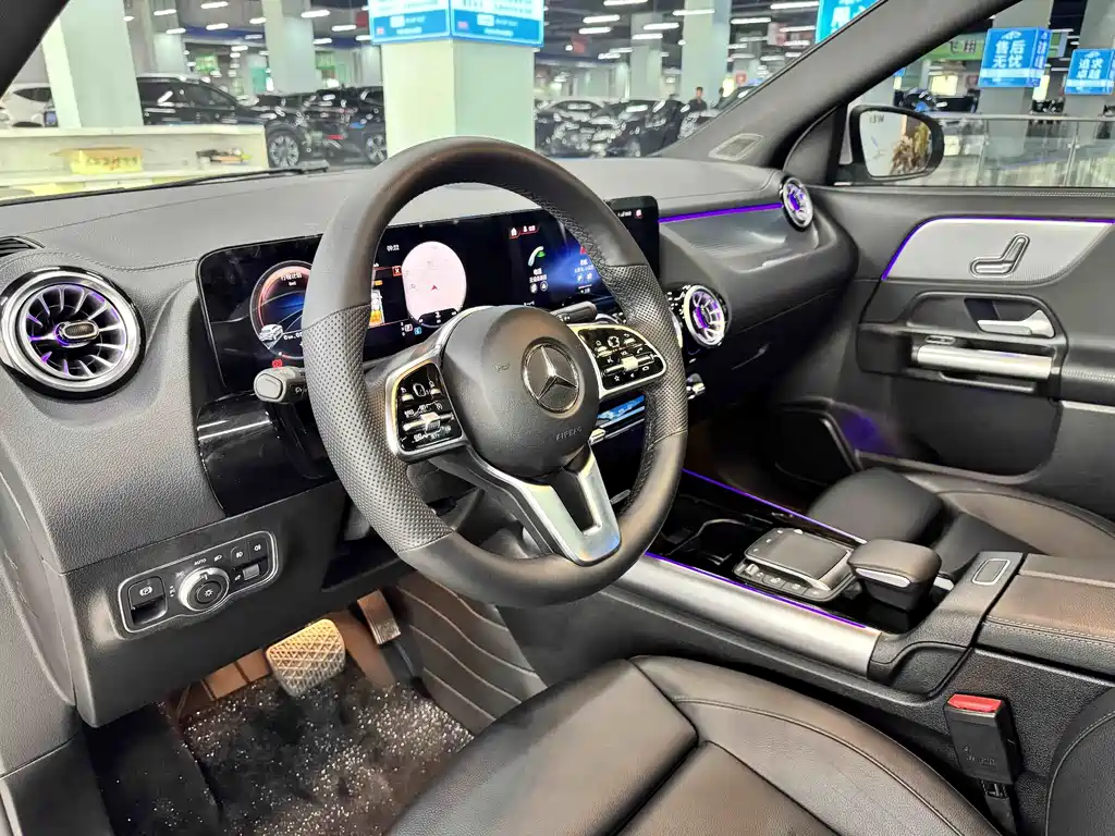 Mercedes-Benz GLA — миниатюра 5