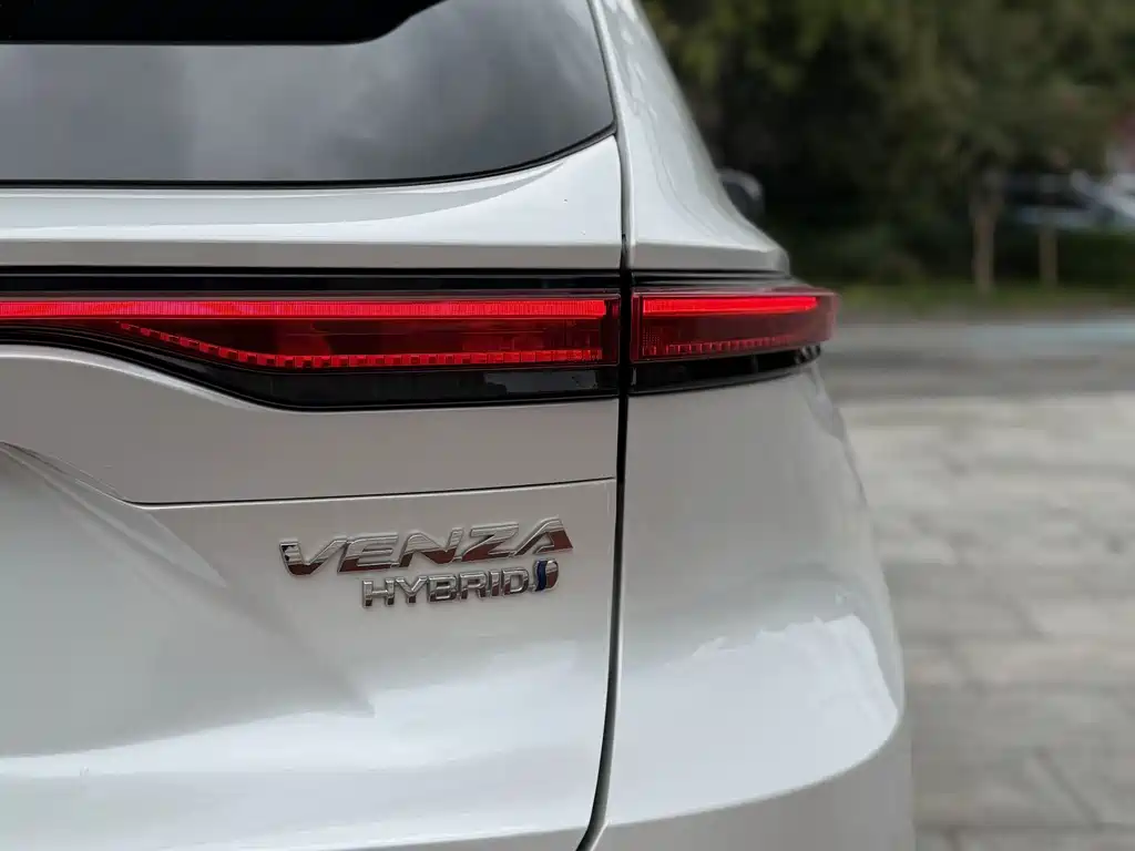 Toyota Venza — миниатюра 10