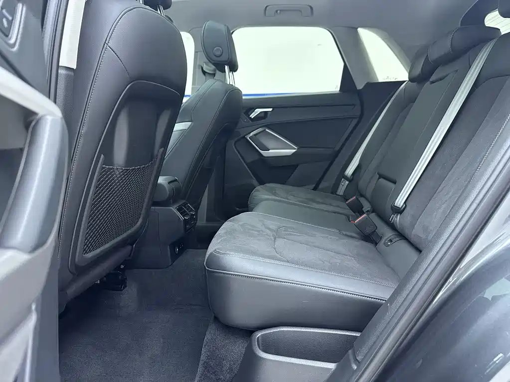 Audi Q3 2022 35 TFSI Fashion