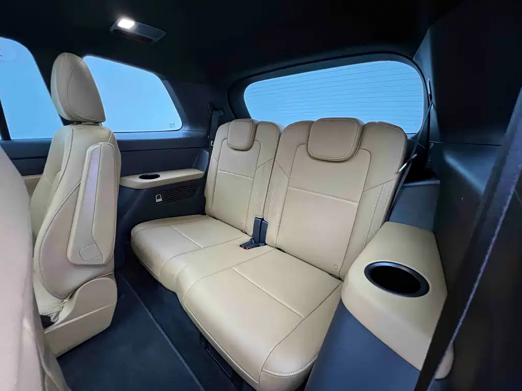 Li Auto Li ONE — миниатюра 19