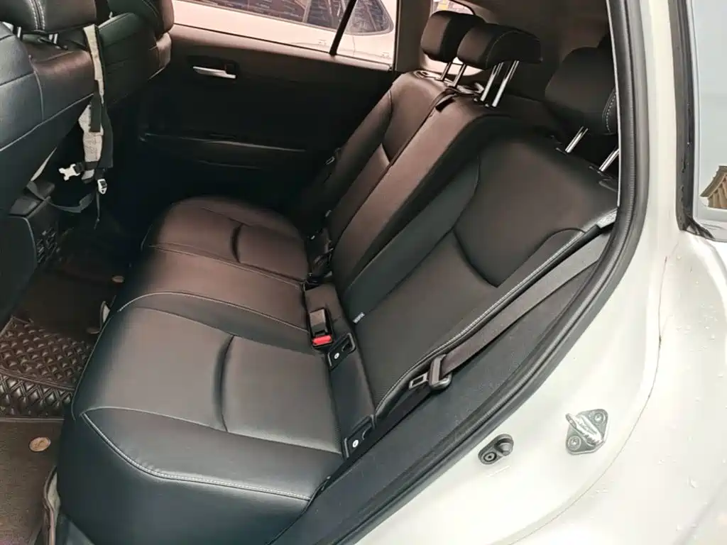 Toyota Frontlander — миниатюра 17