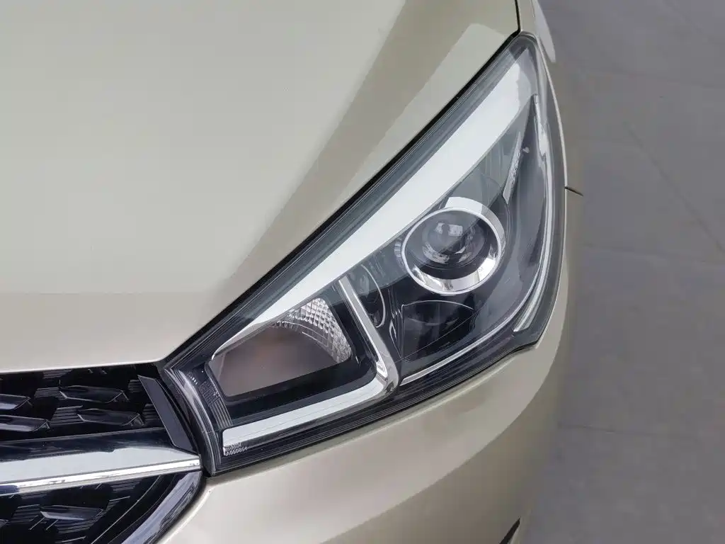 Chery Arrizo 5 5 2016 1.5L CVT