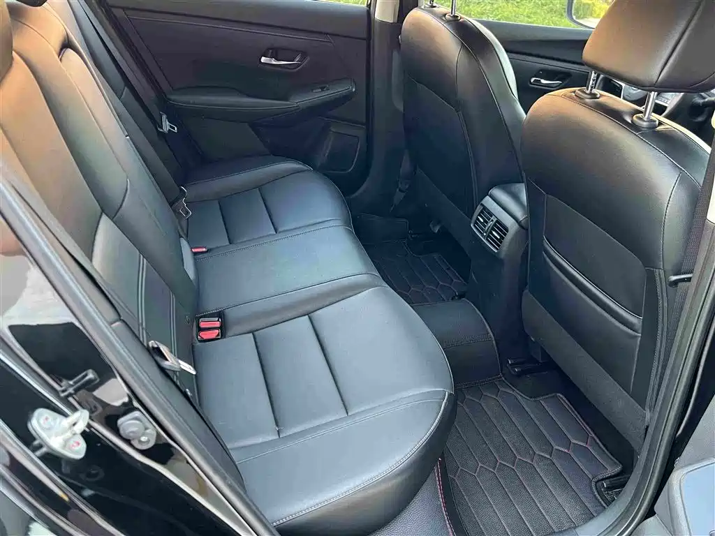 Nissan Sylphy — миниатюра 13