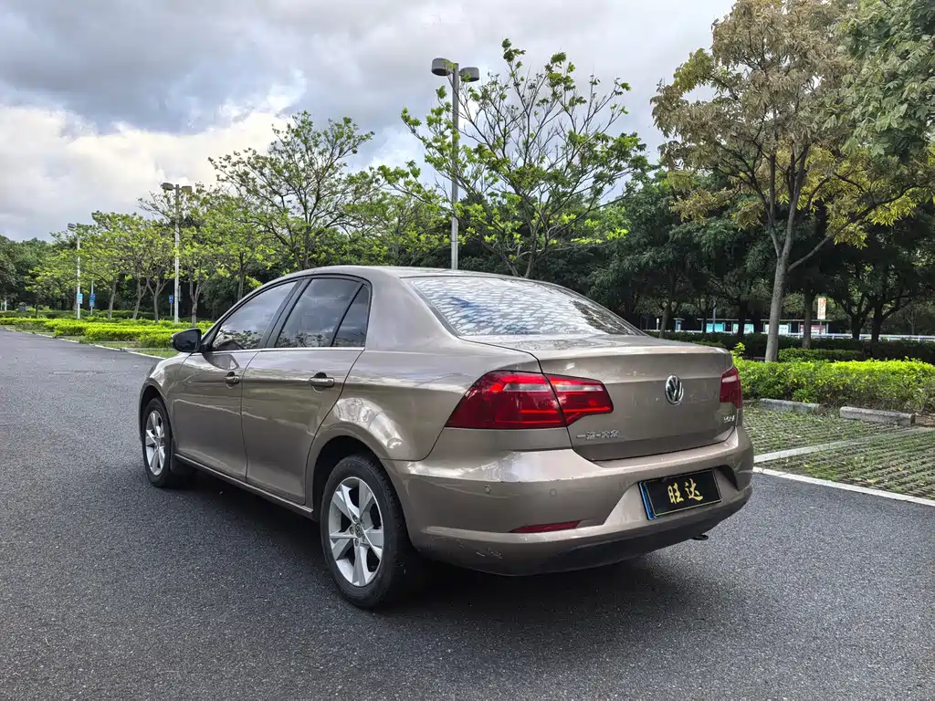 Volkswagen Bora — миниатюра 7