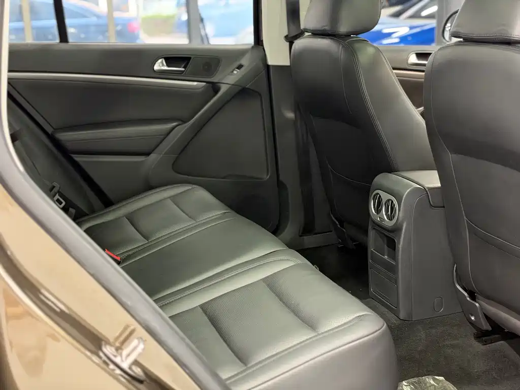 Volkswagen Tiguan — миниатюра 18