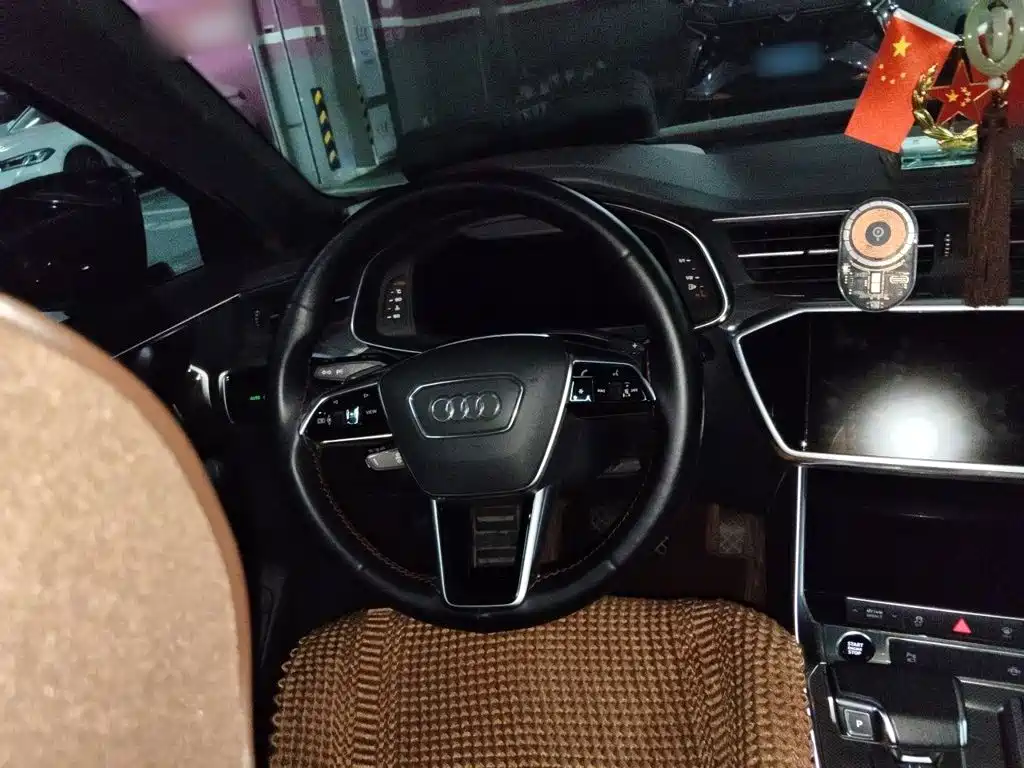Audi A6L — миниатюра 11