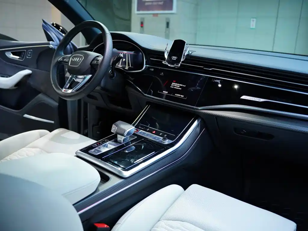 Audi RS Q8 — миниатюра 48