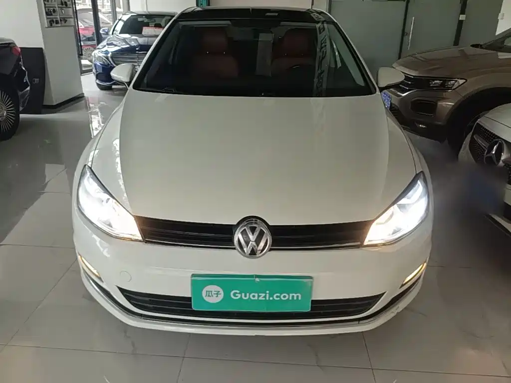 Volkswagen Golf — миниатюра 3