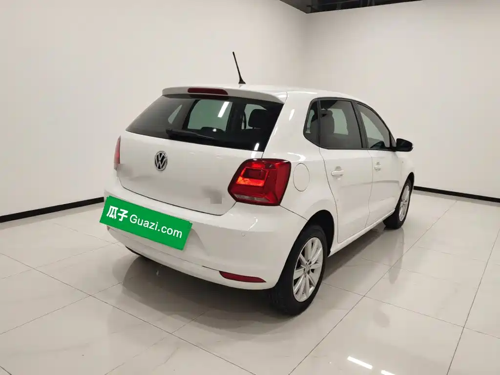 Volkswagen Polo — миниатюра 6