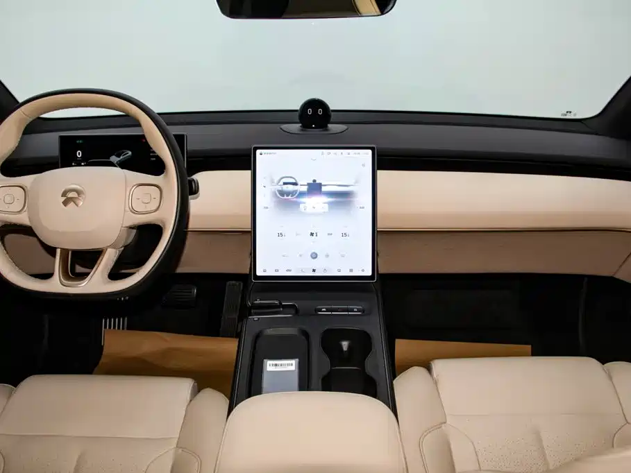NIO ET5 — миниатюра 14