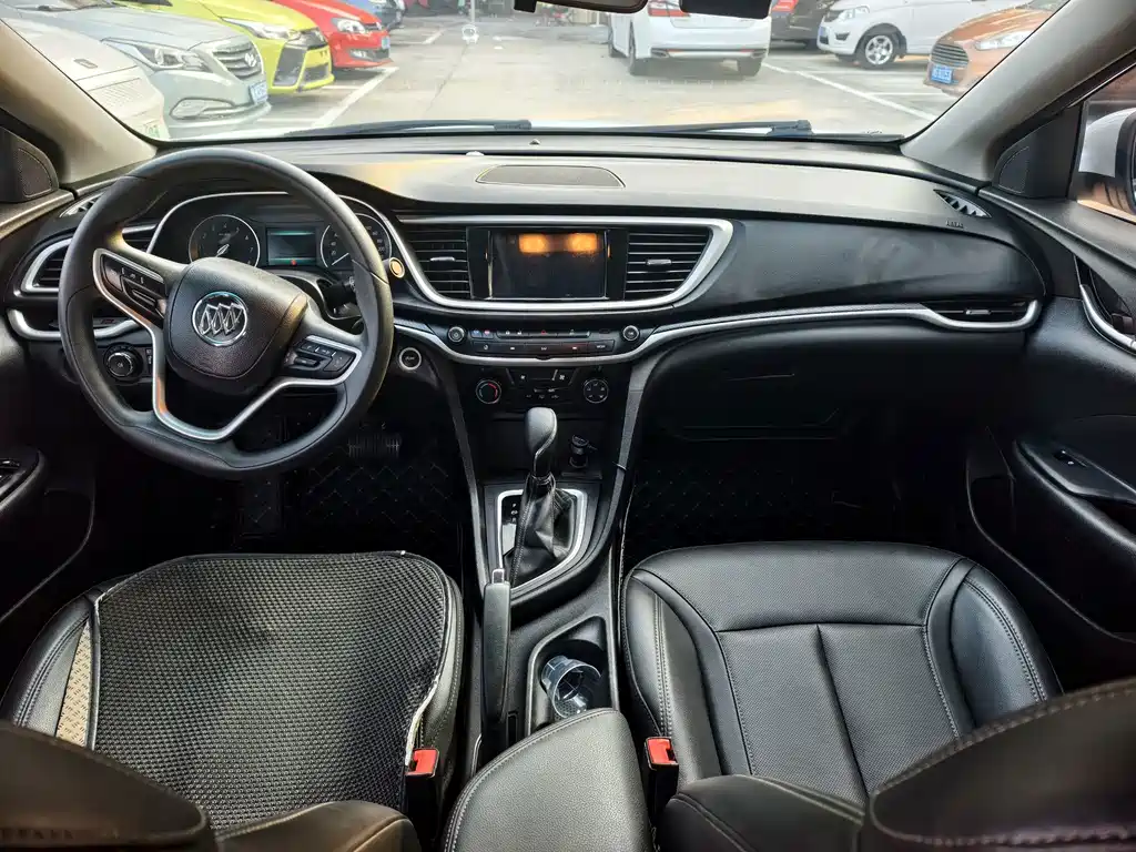 Buick Excelle — миниатюра 8