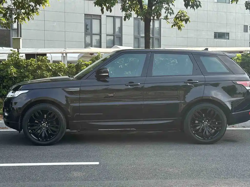 Land Rover Sport — миниатюра 7