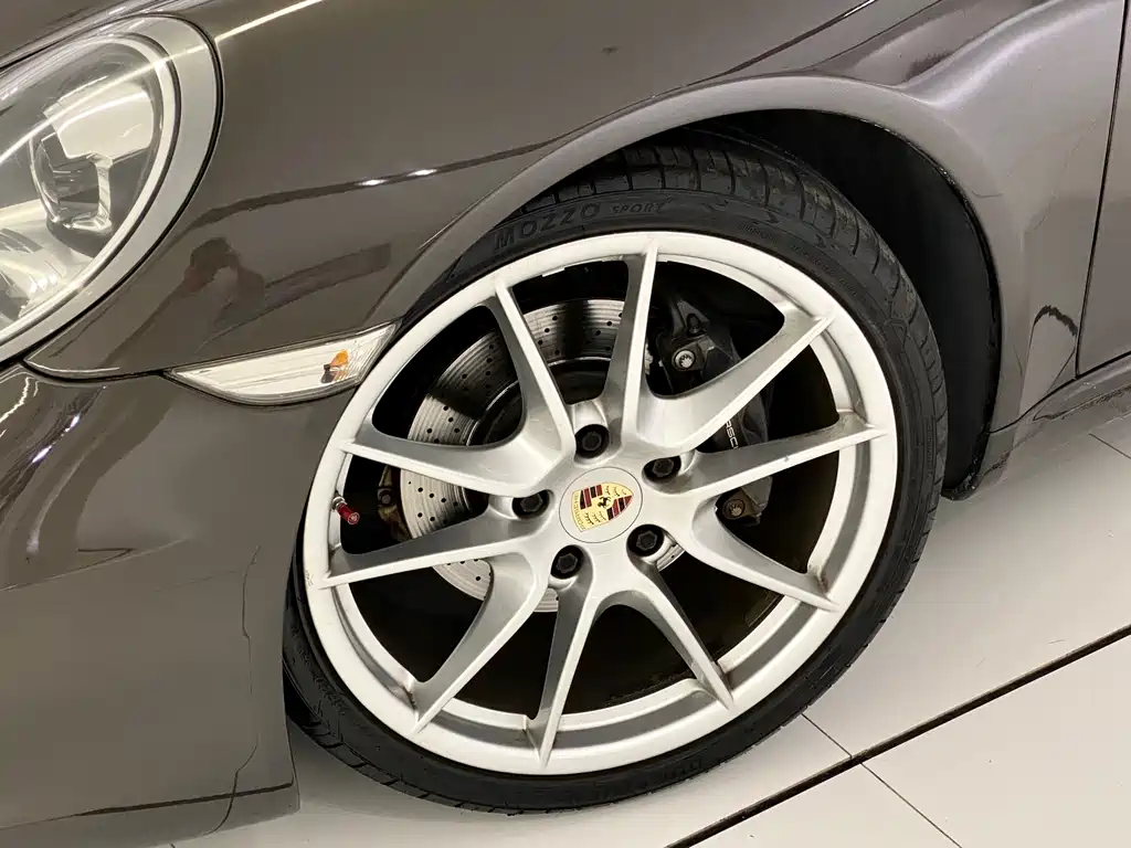 Porsche 911 — миниатюра 10