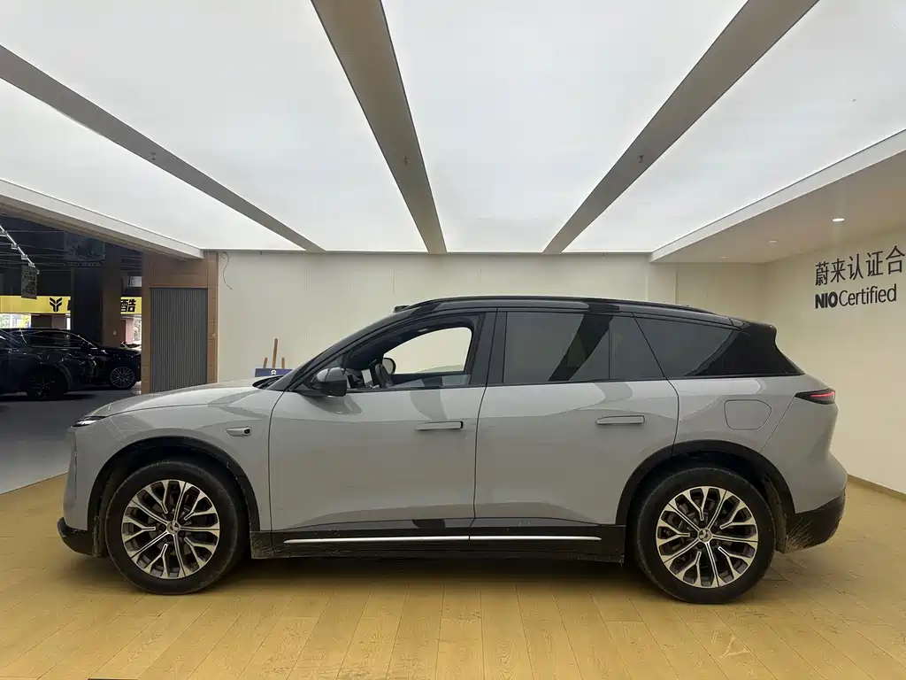 NIO ES6 — миниатюра 18