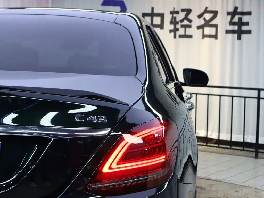 Mercedes-Benz C-Class AMG — миниатюра 23