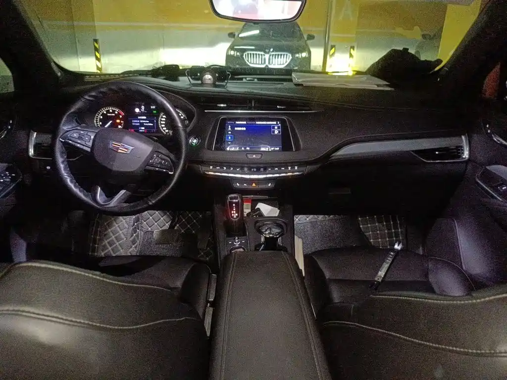 Cadillac XT4 — миниатюра 10