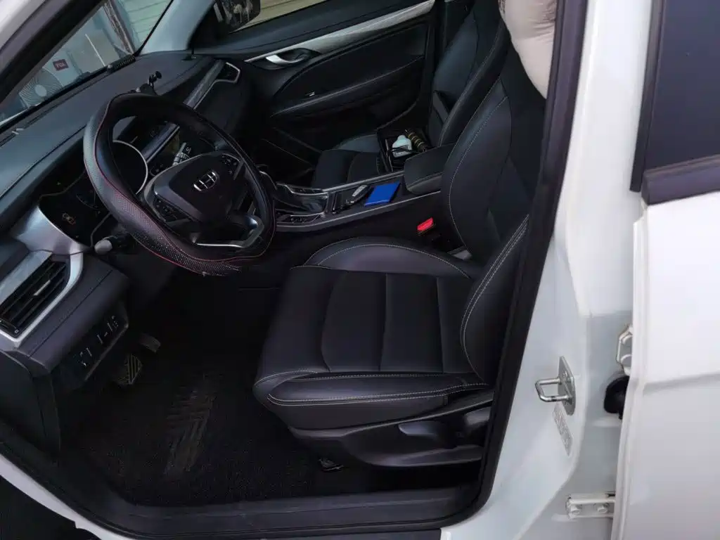 Geely Emgrand — миниатюра 15