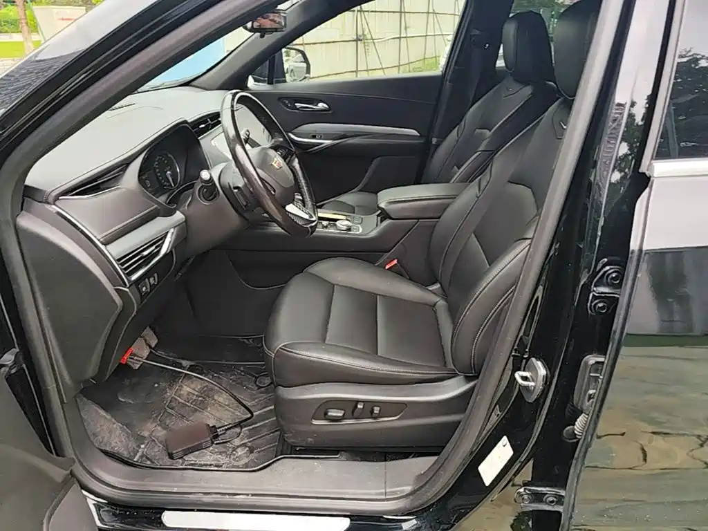 Cadillac XT4 — миниатюра 14