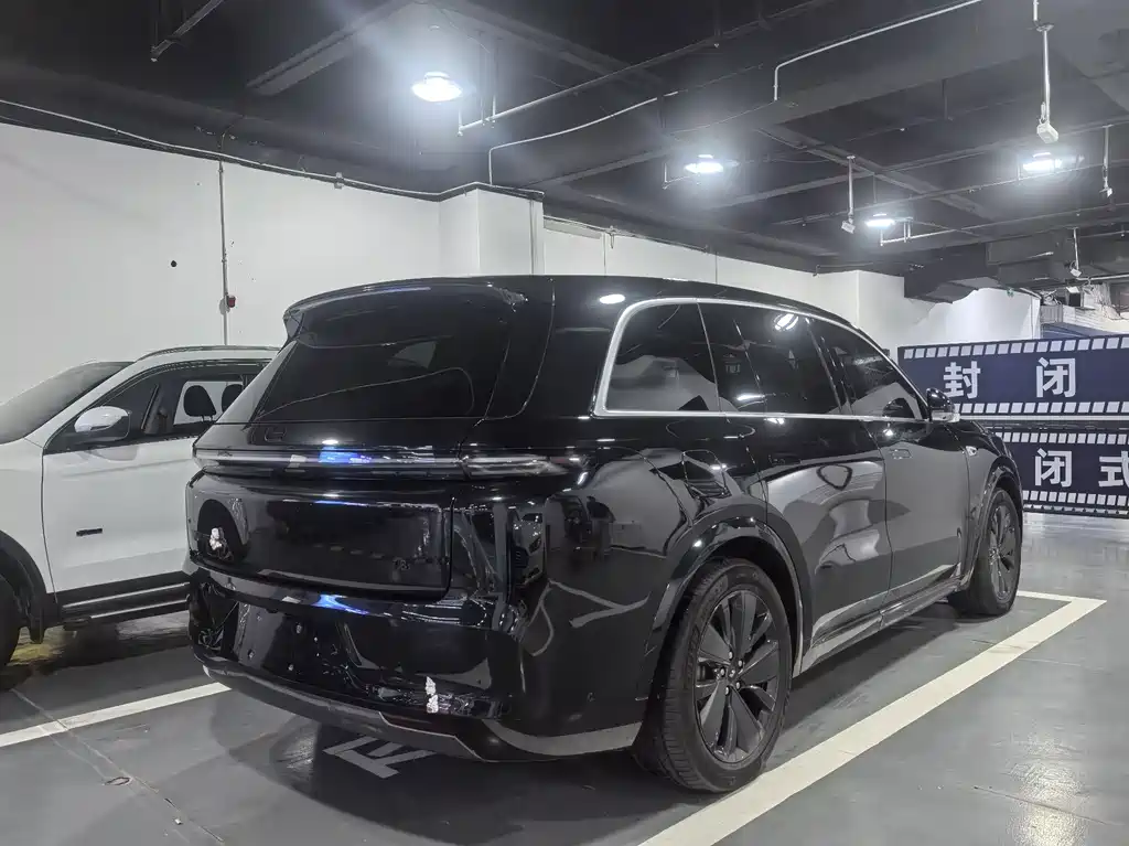 Li Auto Li L8 — миниатюра 4